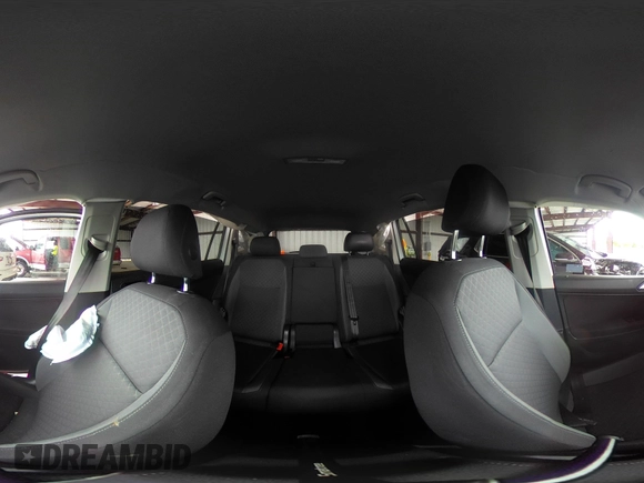 2020 Volkswagen Tiguan S z VIN 3VV1B7AX1LM110352, wystawiony jako IAAI lot #42224581 z przebiegiem 60 597 mil mil oraz . Historia ofert i sprzedaży dostępna na DreamBid. Obrazek 19.