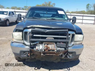 2002 Ford F-250 XL z VIN 1FTNW21L92EC03726, wystawiony jako IAAI lot #41860963 z przebiegiem 201 404 mil mil oraz . Historia ofert i sprzedaży dostępna na DreamBid. Obrazek 6.