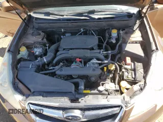 2011 Subaru Legacy Premium z VIN 4S3BMBC67B3255481, wystawiony jako Copart lot #54929305 z przebiegiem 139 216 mil mil oraz Szkoda całkowita • Salvage title. Historia ofert i sprzedaży dostępna na DreamBid. Obrazek 11.