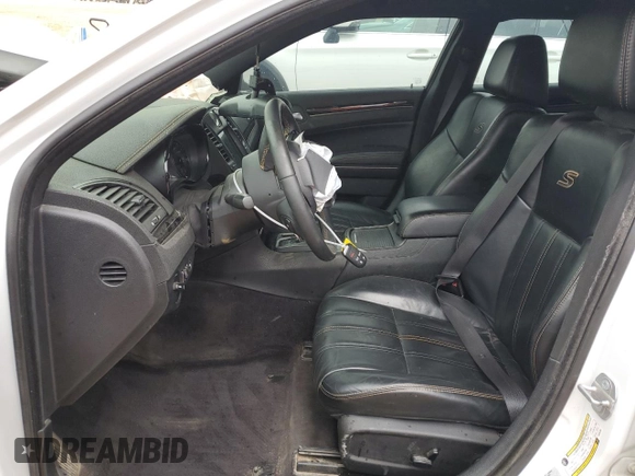 2016 Chrysler 300 with VIN 2C3CCABG8GH261391, listed as a Copart auction lot 54689084 with 82,574 mi miles and Salvage Title. Bid and sale history available at carsss.com. Image 7.