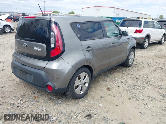 2016 Kia Soul with VIN KNDJN2A22G7250522, listed as a IAAI auction lot 41839460 with 141,825 mi miles. Bid and sale history available at carsss.com. Image 4.
