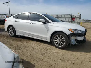 2017 Ford Fusion SE with VIN 3FA6P0HD9HR180285, listed as a Copart auction lot 50010175 with 111,392 mi miles and Salvage Title. Bid and sale history available at carsss.com. Image 4.