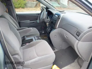 2006 Toyota Sienna CE with VIN 5TDZA23C36S537957, listed as a IAAI auction lot 41969263 with 103,149 mi miles. Bid and sale history available at carsss.com. Image 5.
