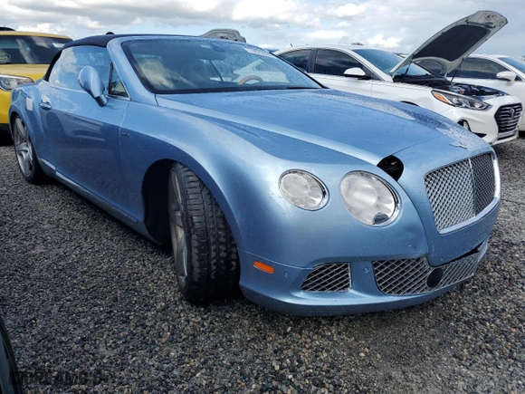 2014 Bentley Continental GT with VIN SCBGU3ZA5EC096829, listed as a Copart auction lot 74620484 with 0 mi miles and Non Repairable. Bid and sale history available at carsss.com. Image 4.