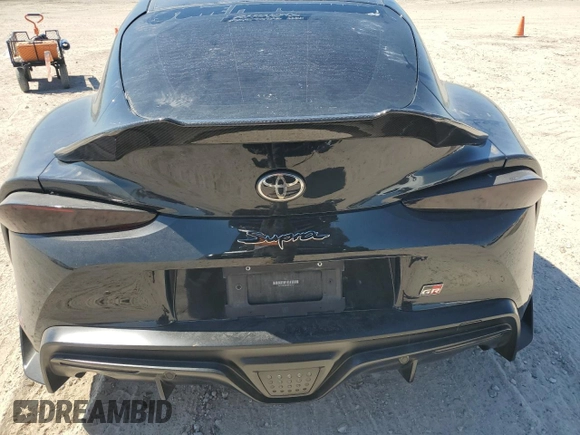 2021 Toyota GR Supra 3.0 with VIN WZ1DB0C08MW045716, listed as a Copart auction lot 73589624 with 12,532 mi miles and Clean Title. Bid and sale history available at carsss.com. Image 10.