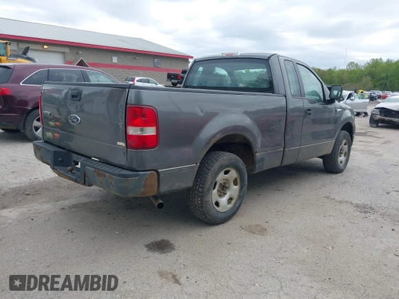 2005 Ford F-150 XL z VIN 1FTRF12265NB74269, wystawiony jako IAAI lot #42267542 z przebiegiem 180 386 mil mil oraz . Historia ofert i sprzedaży dostępna na DreamBid. Obrazek 4.