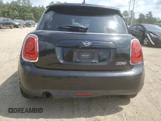 2019 MINI Hardtop Cooper with VIN WMWXP5C57K2H30753, listed as a Copart auction lot 57347275 with 98,063 mi miles and Salvage title. Bid and sale history available at DreamBid. Image 6.