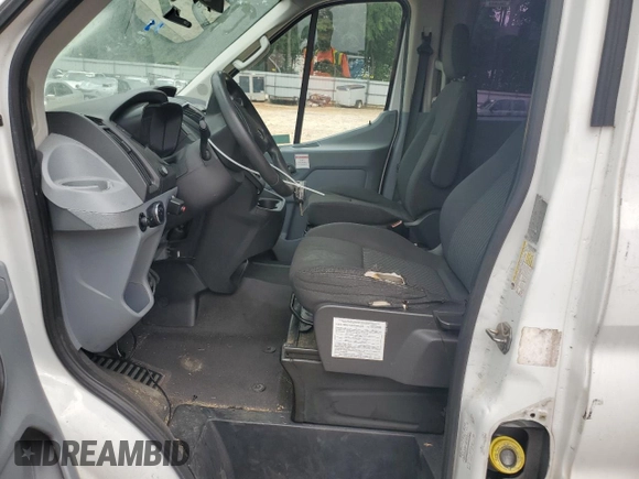 2015 Ford Transit XL z VIN 1FBZX2CM5FKB04871, wystawiony jako Copart lot #60743005 z przebiegiem 657 531 mil mil oraz Czysty tytuł • Clean title. Historia ofert i sprzedaży dostępna na DreamBid. Obrazek 7.
