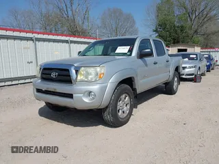 2007 Toyota Tacoma z VIN 5TELU42N47Z455347, wystawiony jako IAAI lot #41730034 z przebiegiem 154 633 mil mil oraz . Historia ofert i sprzedaży dostępna na DreamBid. Obrazek 17.