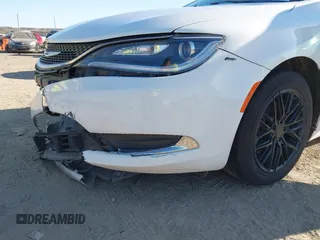 2015 Chrysler 200 Limited with VIN 1C3CCCAB8FN538189, listed as a IAAI auction lot 41750361 with 155,532 mi miles. Bid and sale history available at carsss.com. Image 18.