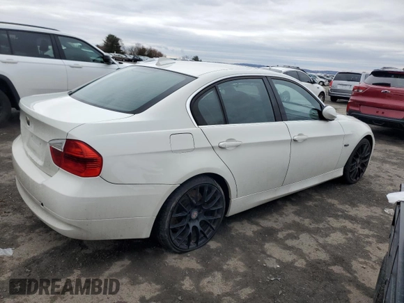 2006 BMW 3 Series 330i with VIN WBAVB33526KS32814, listed as a Copart auction lot 47785595 with 151,934 mi miles and Salvage Title. Bid and sale history available at DreamBid. Image 3.