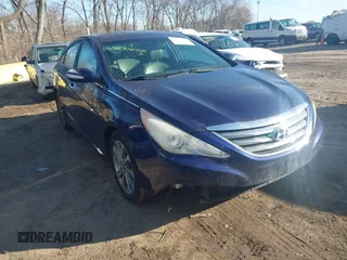 2014 Hyundai Sonata SE with VIN 5NPEC4AC6EH839254, listed as a IAAI auction lot 41531077 with 190,000 mi miles and . Bid and sale history available at DreamBid. Image 1.