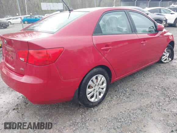 2013 Kia Forte EX with VIN KNAFU4A27D5729222, listed as a IAAI auction lot 42005687 with 124,785 mi miles. Bid and sale history available at carsss.com. Image 4.