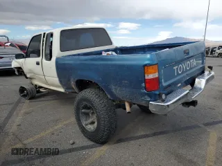 1989 Toyota Pickup DLX с VIN JT4VN13D1K5008139, выставлен на аукционе Copart как лот 76332414 с пробегом 131 303 миль миль и Списание • Salvage title. История ставок и продаж доступна на DreamBid. Изображение 2.