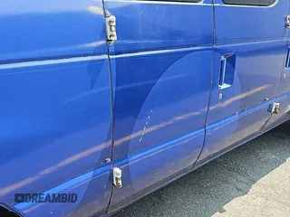 2010 Ford Econoline Cargo Commercial z VIN 1FTSE3EL9ADA87650, wystawiony jako IAAI lot #42845831 z przebiegiem 151 006 mil mil oraz . Historia ofert i sprzedaży dostępna na DreamBid. Obrazek 1.