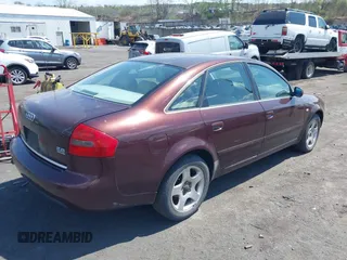1998 Audi A6 with VIN WAUBA34B9WN058443, listed as a IAAI auction lot 42092713 with 172,728 mi miles. Bid and sale history available at carsss.com. Image 4.