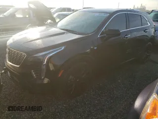 2022 Cadillac XT4 FWD Luxury with VIN 1GYAZAR40NF144779, listed as a Copart auction lot 75912804 with 9,805 mi miles and Non Repairable. Bid and sale history available at carsss.com. Image 1.