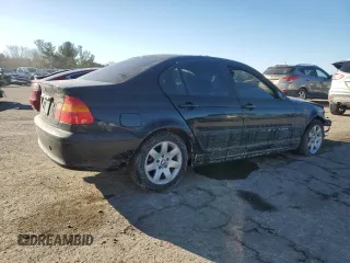 2003 BMW 3 Series 325xi with VIN WBAEU33403PF60428, listed as a Copart auction lot 42657855 with 181,122 mi miles and Salvage Title. Bid and sale history available at carsss.com. Image 3.