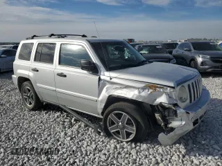 2009 Jeep Patriot with VIN 1J8FF48B49D221606, listed as a Copart auction lot 49596465 with 168,305 mi miles and Salvage title. Bid and sale history available at DreamBid. Image 4.