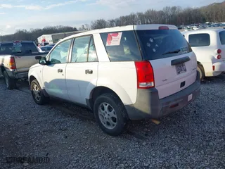 2003 Saturn VUE with VIN 5GZCZ63B83S869309, listed as a IAAI auction lot 41451246 with 211,399 mi miles. Bid and sale history available at carsss.com. Image 3.