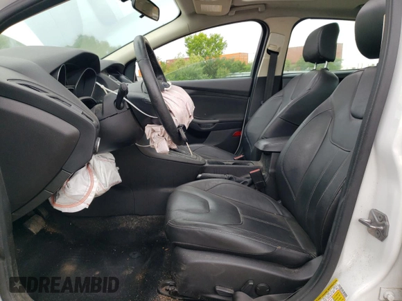 2016 Ford Focus SE z VIN 1FADP3F29GL358431, wystawiony jako Copart lot #63378655 z przebiegiem 152 115 mil mil oraz Szkoda całkowita • Salvage title. Historia ofert i sprzedaży dostępna na DreamBid. Obrazek 7.