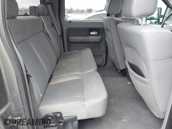 2007 Ford F-150 XLT with VIN 1FTPW14577FA53679, listed as a IAAI auction lot 41885742 with 156,898 mi miles. Bid and sale history available at carsss.com. Image 8.