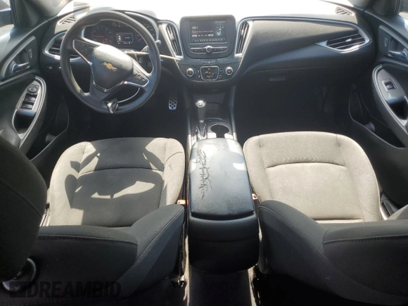 2016 Chevrolet Malibu LS z VIN 1G1ZB5ST2GF349358, wystawiony jako Copart lot #59839105 z przebiegiem 197 481 mil mil oraz Szkoda całkowita • Salvage title. Historia ofert i sprzedaży dostępna na DreamBid. Obrazek 8.