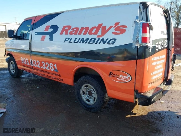 2011 Chevrolet Express Cargo Van with VIN 1GCWGFFAXB1128865, listed as a IAAI auction lot 41104936 with 236,517 mi miles. Bid and sale history available at carsss.com. Image 3.