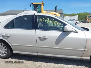 2004 Lincoln LS Luxury z VIN 1LNHM86S44Y630315, wystawiony jako IAAI lot #42136361 z przebiegiem 137 994 mil mil oraz . Historia ofert i sprzedaży dostępna na DreamBid. Obrazek 14.