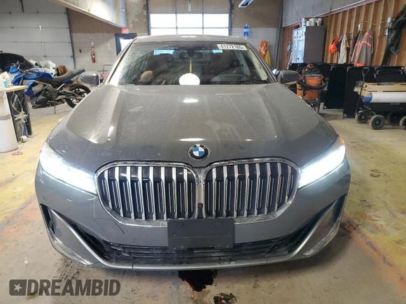 2022 BMW 7 Series 740i xDrive с VIN WBA7T4C04NCH30881, выставлен на аукционе Copart как лот 41772165 с пробегом 23 874 миль миль и Списание • Salvage title. История ставок и продаж доступна на DreamBid. Изображение 5.