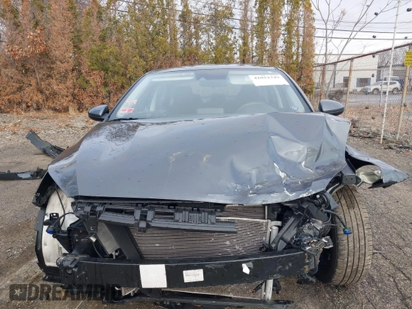 2022 Kia Forte LXS z VIN 3KPF24AD2NE501838, wystawiony jako IAAI lot #41022349 z przebiegiem 37 375 mil mil oraz . Historia ofert i sprzedaży dostępna na DreamBid. Obrazek 6.