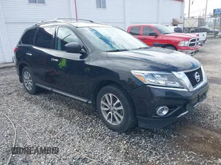 2015 Nissan Pathfinder Platinum with VIN 5N1AR2MM5FC709030, listed as a IAAI auction lot 41490975 with 121,875 mi miles and . Bid and sale history available at DreamBid. Image 1.