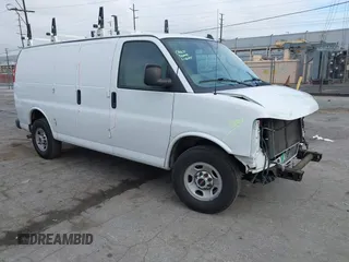 2019 GMC Savana Cargo with VIN 1GTW7AFPXK1287974, listed as a IAAI auction lot 41923464 with 148,348 mi miles and . Bid and sale history available at DreamBid. Image 1.