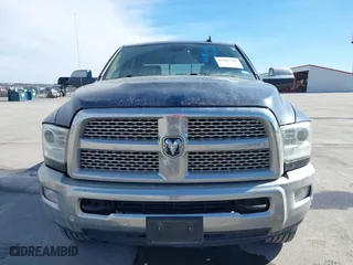 2018 Ram 2500 Laramie with VIN 3C6UR5FJ7JG370175, listed as a IAAI auction lot 41687749 with 168,635 mi miles. Bid and sale history available at carsss.com. Image 6.