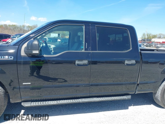2016 Ford F-150 XL with VIN 1FTEW1CP9GKD19382, listed as a IAAI auction lot 41879550 with 241,480 mi miles and . Bid and sale history available at carsss.com. Image 14.