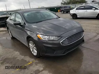 2019 Ford Fusion SE with VIN 3FA6P0LU8KR256531, listed as a Copart auction lot 44601243 with 65,642 mi miles and . Bid and sale history available at DreamBid. Image 11.