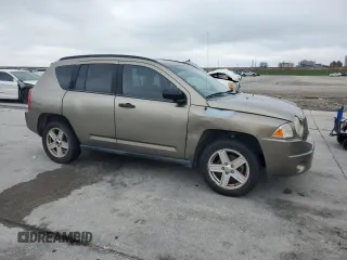 2007 Jeep Compass Sport with VIN 1J8FT47W17D205650, listed as a Copart auction lot 51174585 with 215,473 mi miles and Salvage Title. Bid and sale history available at carsss.com. Image 4.