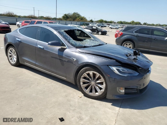 2018 Tesla Model S 75D with VIN 5YJSA1E25JF294942, listed as a Copart auction lot 70772344 with 41,085 mi miles and Salvage Title. Bid and sale history available at carsss.com. Image 4.
