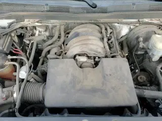2014 Chevrolet Silverado 1500 Work Truck z VIN 1GCVKPEH4EZ188757, wystawiony jako Copart lot #83411704 z przebiegiem 172 660 mil mil oraz Szkoda całkowita • Salvage title. Historia ofert i sprzedaży dostępna na DreamBid. Obrazek 13.