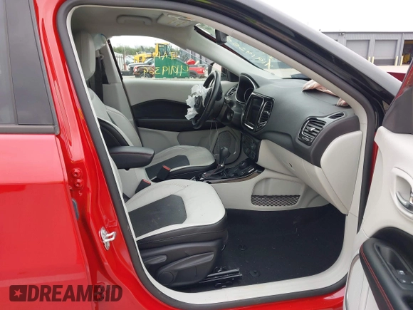 2021 Jeep Compass Limited with VIN 3C4NJDCB7MT555074, listed as a IAAI auction lot 41919369 with 29,525 mi miles and . Bid and sale history available at DreamBid. Image 5.