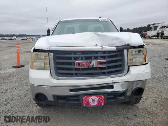 2008 GMC Sierra 1500 with VIN 1GTHC24KX8E133350, listed as a Copart auction lot 89265915 with 300,420 mi miles and Salvage Title. Bid and sale history available at DreamBid. Image 5.