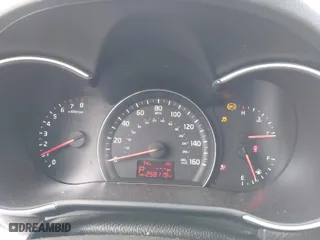 2015 Kia Sorento LX with VIN 5XYKT3A63FG619621, listed as a IAAI auction lot 39313273 with 258,119 mi miles. Bid and sale history available at carsss.com. Image 7.