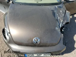 2014 Volkswagen Beetle 2.0L TDI с VIN 3VW6L7ATXEM809087, выставлен на аукционе Copart как лот 53710365 с пробегом Не указан миль и Списание • Salvage title. История ставок и продаж доступна на DreamBid. Изображение 11.