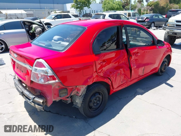 2011 Chevrolet Aveo 1LT z VIN KL1TD5DE0BB151956, wystawiony jako IAAI lot #42328720 z przebiegiem 115 765 mil mil oraz . Historia ofert i sprzedaży dostępna na DreamBid. Obrazek 4.