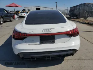 2024 Audi e-tron GT Premium Plus z VIN WAUFJBFW6R7002867, wystawiony jako Copart lot #65195534 z przebiegiem Nie podano mil oraz Szkody całkowita. Historia ofert i sprzedaży dostępna na DreamBid. Obrazek 6.