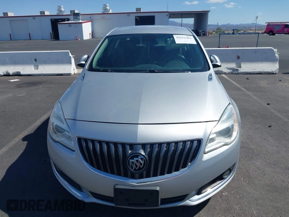 2015 Buick Regal z VIN 2G4GK5EX5F9253255, wystawiony jako IAAI lot #42652462 z przebiegiem 165 804 mil mil oraz . Historia ofert i sprzedaży dostępna na DreamBid. Obrazek 6.