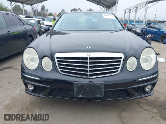2009 Mercedes-Benz E-Class Luxury 3.5L with VIN WDBUF56X09B409861, listed as a IAAI auction lot 41861818 with 175,491 mi miles. Bid and sale history available at carsss.com. Image 12.