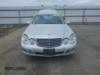 2007 Mercedes-Benz E 350 z VIN WDBUF87X07B122405, wystawiony jako Copart lot #54492405 z przebiegiem 114 627 mil mil oraz Szkoda całkowita • Salvage title. Historia ofert i sprzedaży dostępna na DreamBid. Obrazek 5.