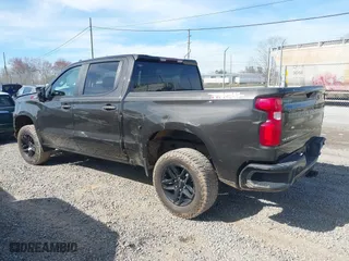 2021 Chevrolet Silverado 1500 Custom Trail Boss with VIN 1GCPYCEHXMZ305434, listed as a IAAI auction lot 41821014 with 56,356 mi miles. Bid and sale history available at carsss.com. Image 3.