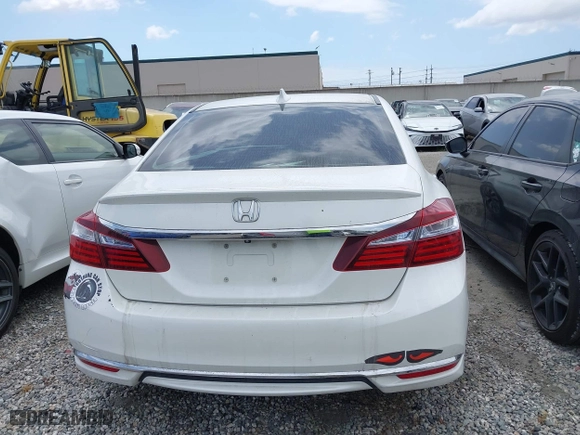 2017 Honda Accord Hybrid with VIN JHMCR6F36HC008930, listed as a IAAI auction lot 41601414 with 159,359 mi miles. Bid and sale history available at carsss.com. Image 17.